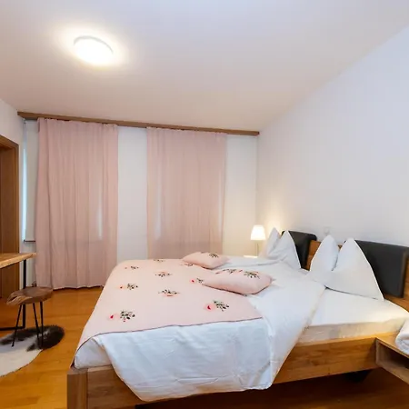 Duplex Cosy Appt, Location * São Moritz