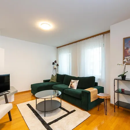 Apartman Duplex Cosy Appt, Location *