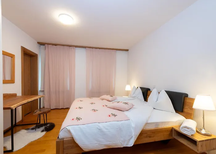 Duplex Cosy Appt, Location * St. Moritz